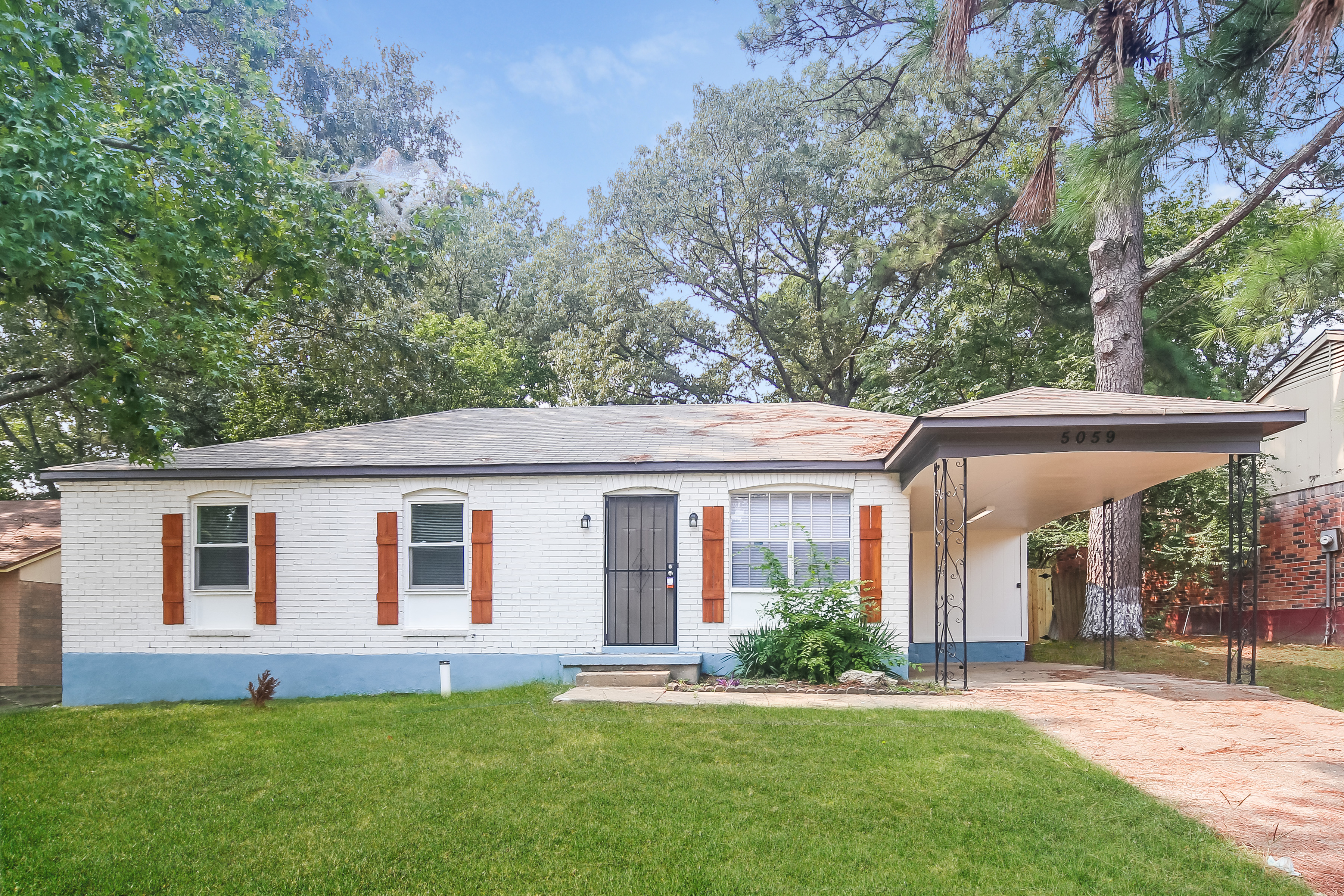 5059 APPLEWOOD DR Memphis, TN 38118